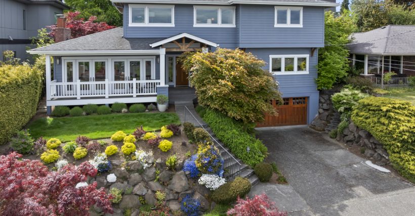 CUSTOM-BUILT Luxury In Magnolia!